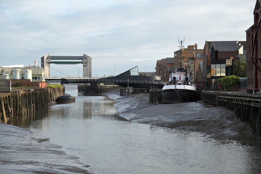 Scale Lane Bridge - image 12