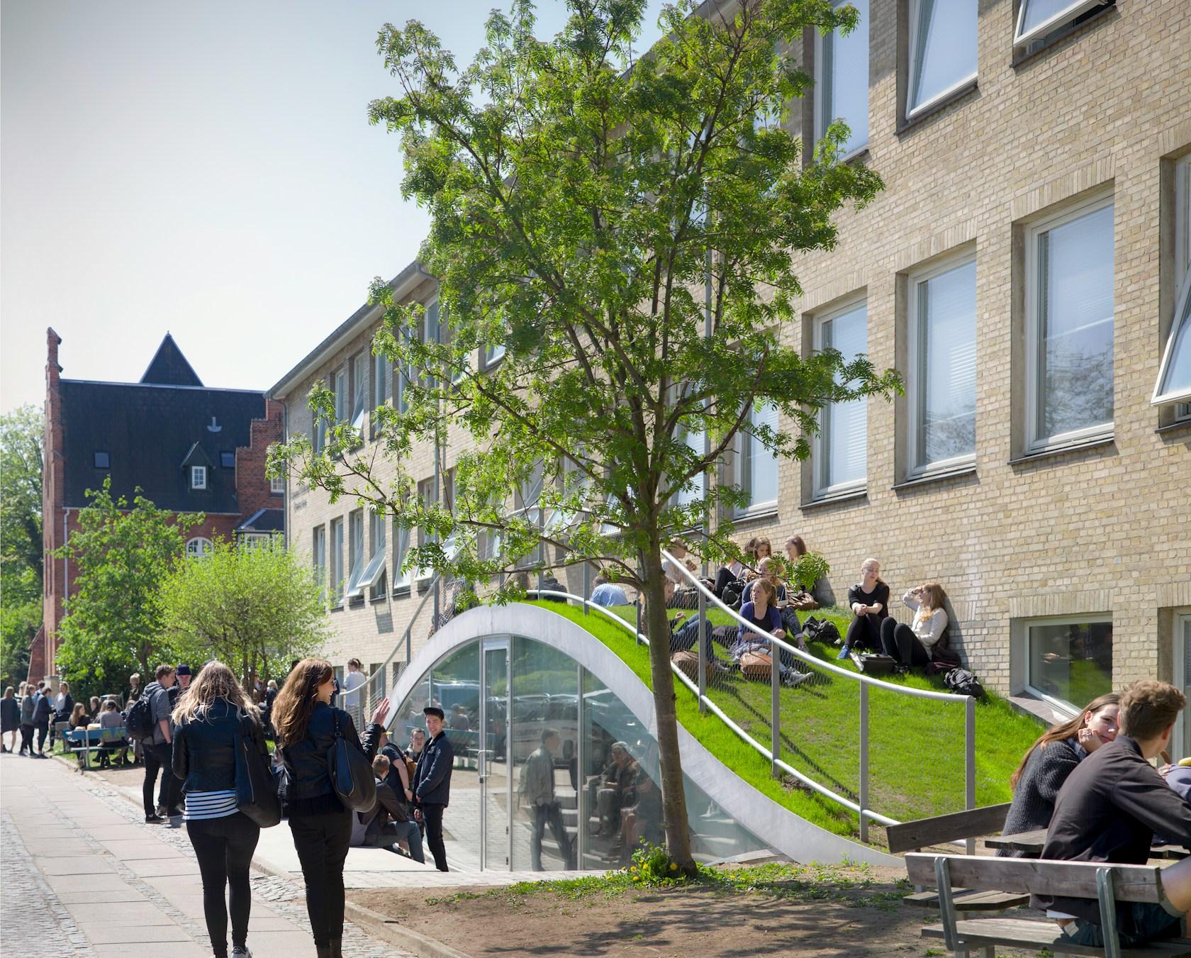 Gammel Hellerup Gymnasium Multi-Purpose Hall - image 21