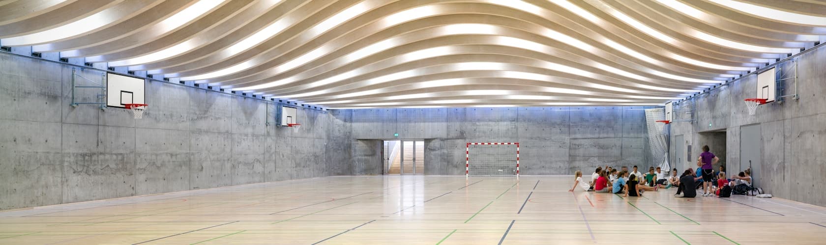Gammel Hellerup Gymnasium Multi-Purpose Hall - image 4