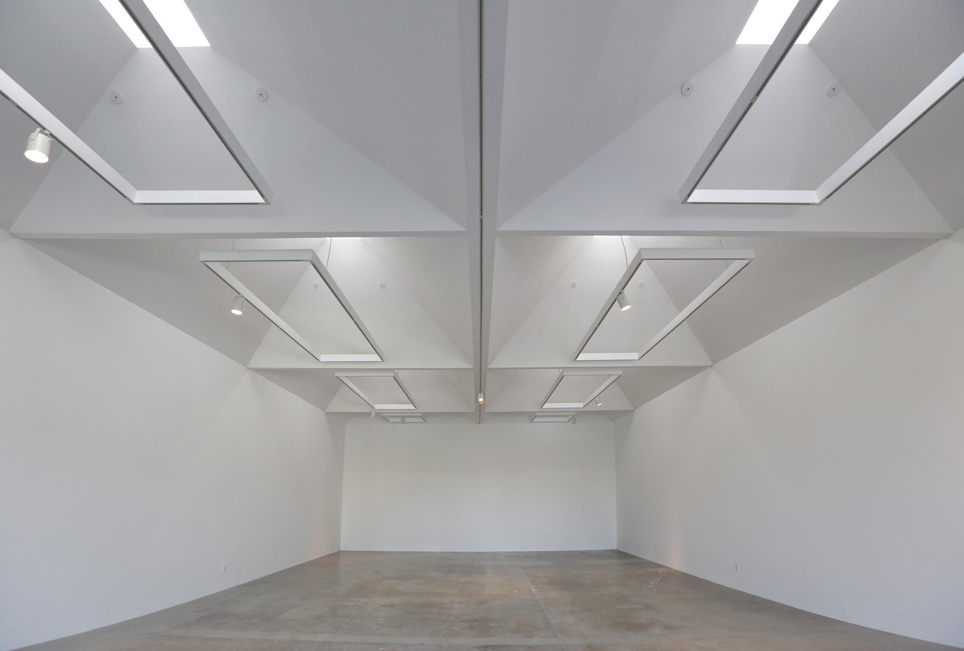 Kayne Griffin Corcoran Gallery - image 3