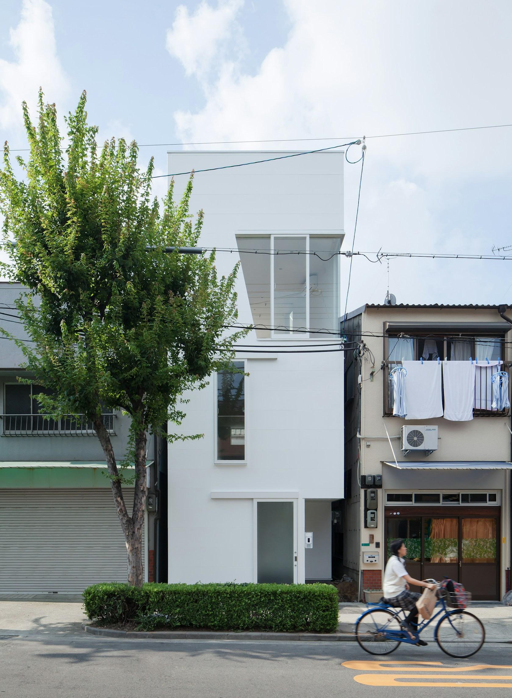 House in Tamatsu