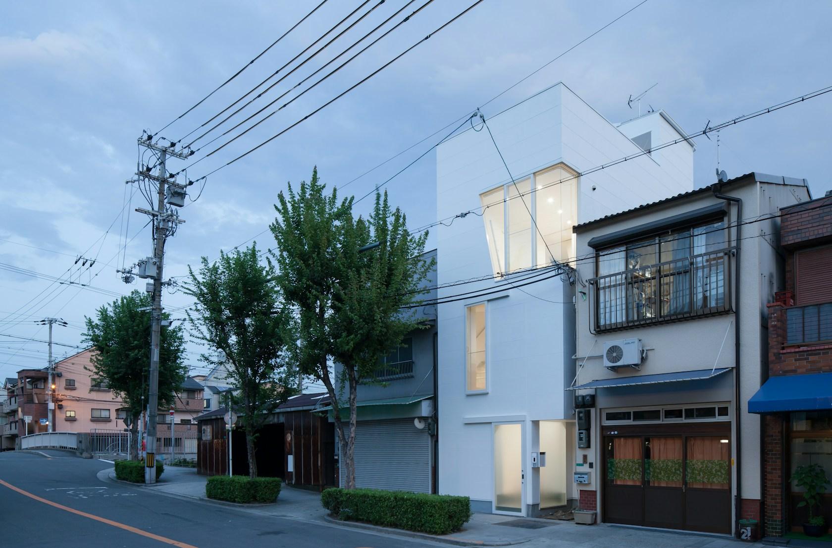House in Tamatsu - image 2