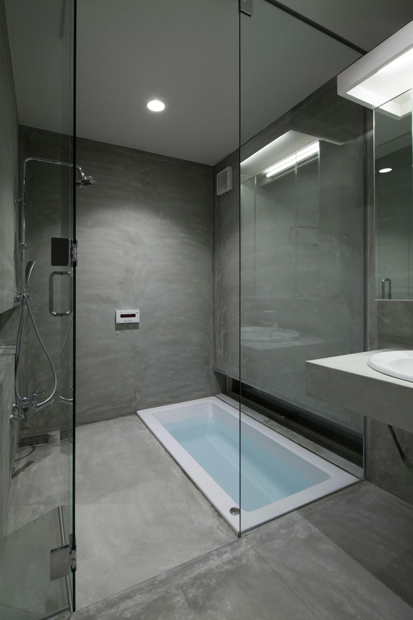 House in Tamatsu - image 3
