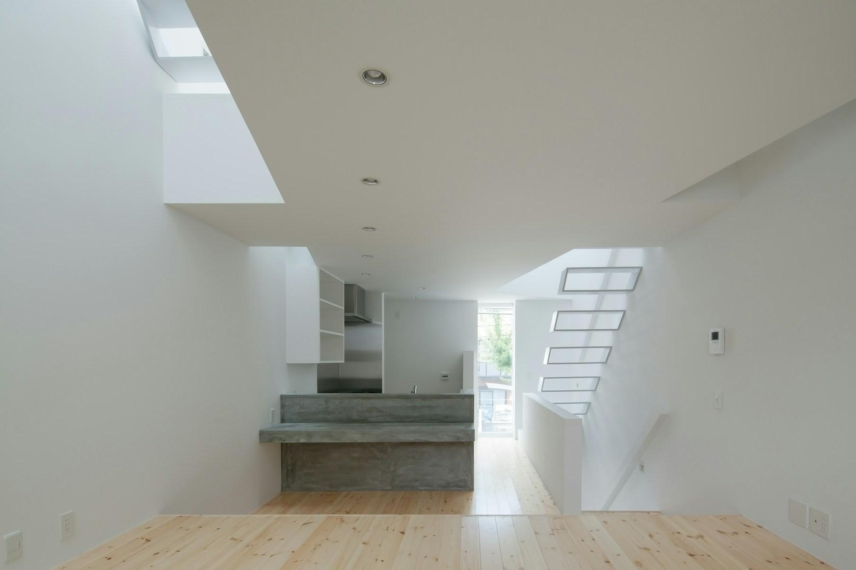 House in Tamatsu - image 4