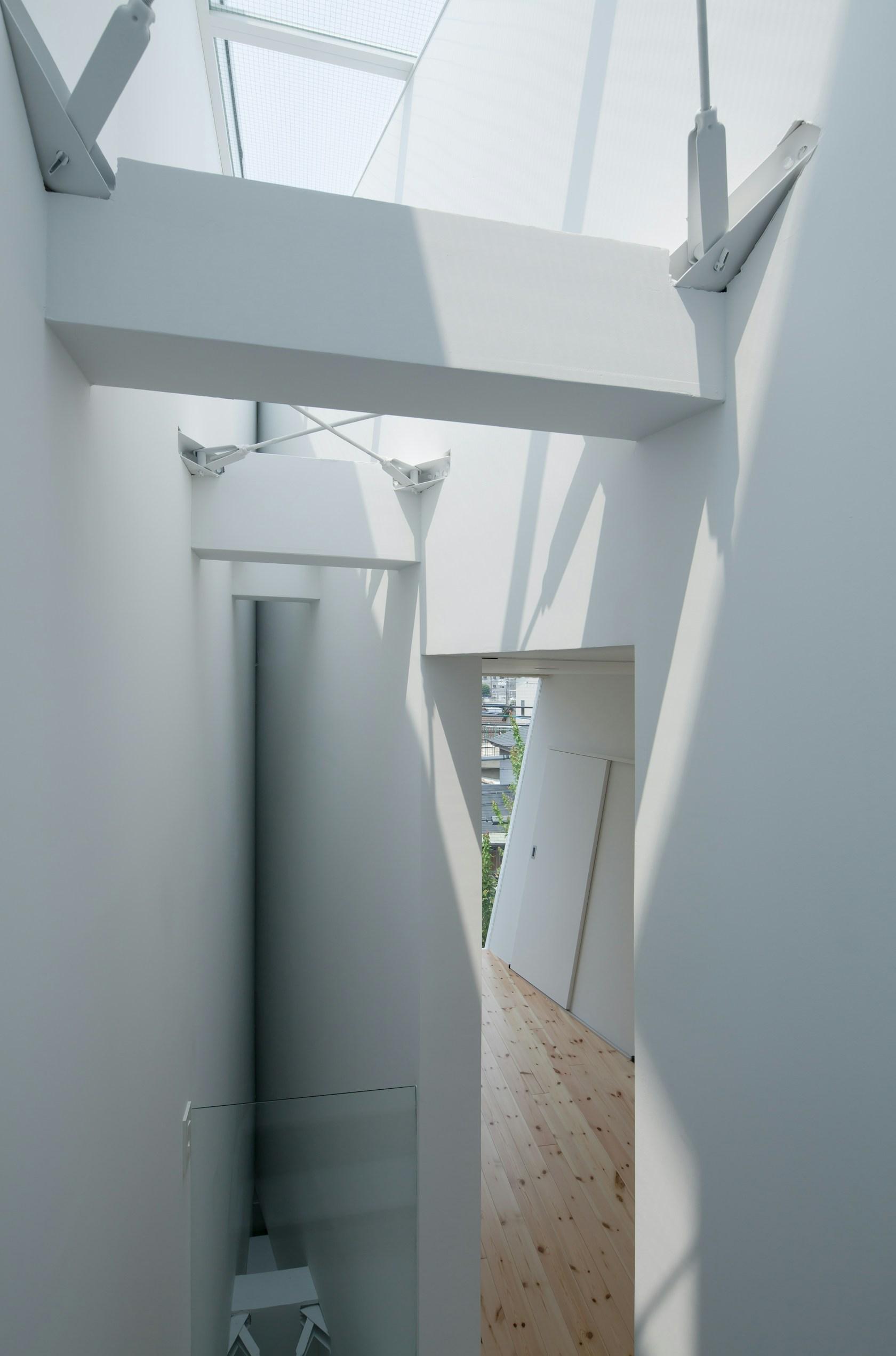 House in Tamatsu - image 19
