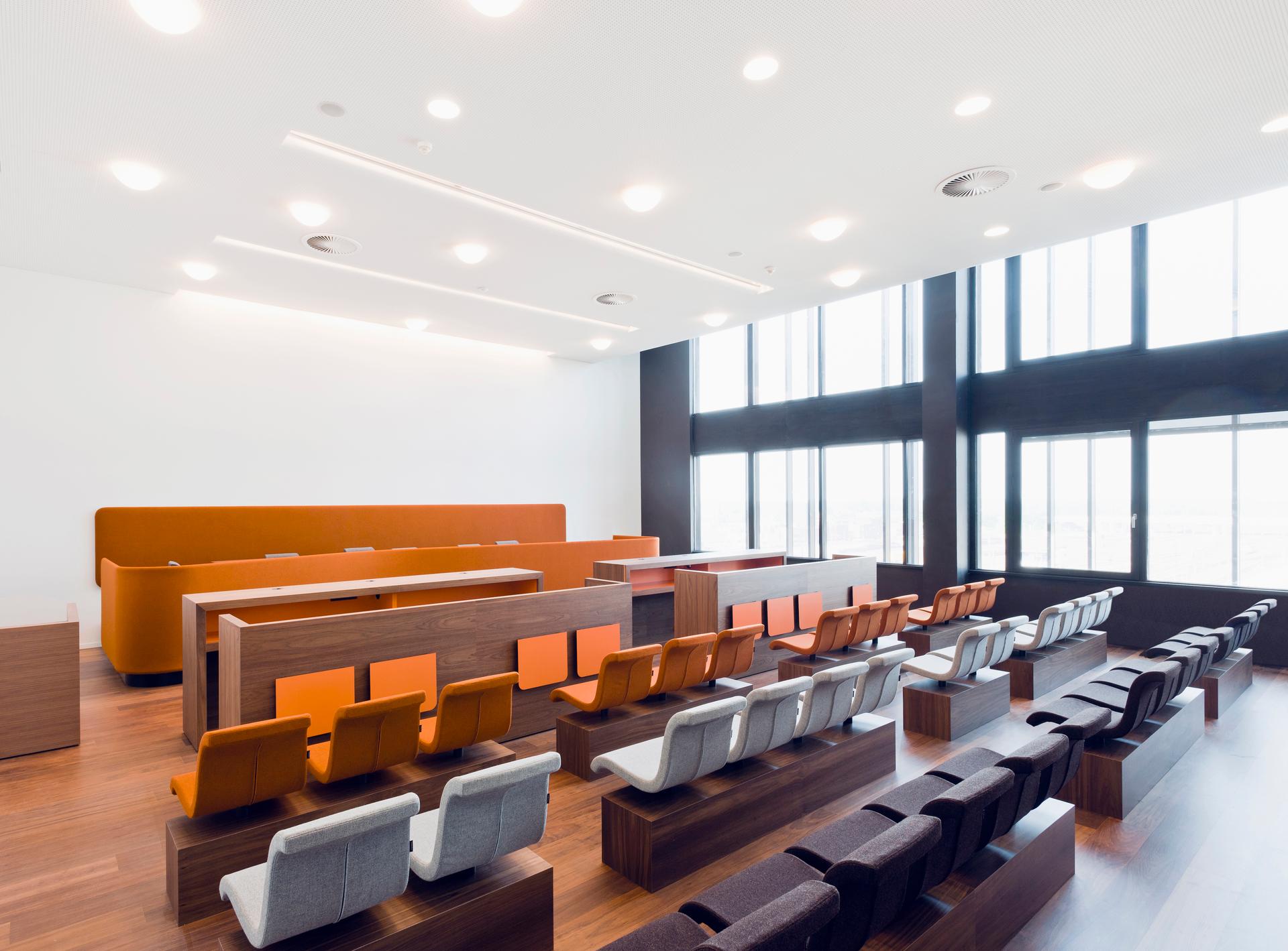 Hasselt Court House - image 11