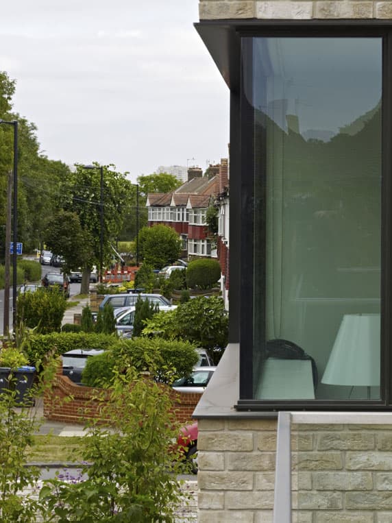 North London Hospice - image 9