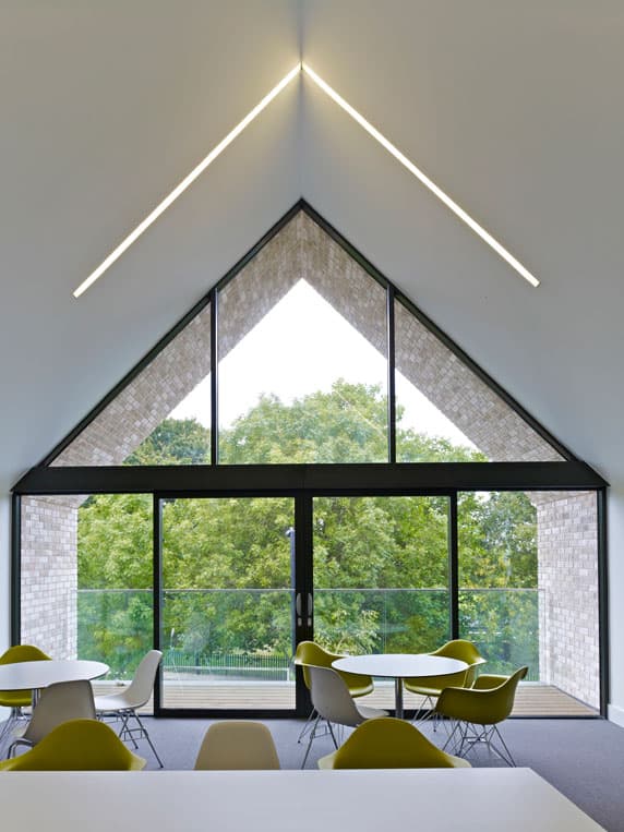 North London Hospice - image 10