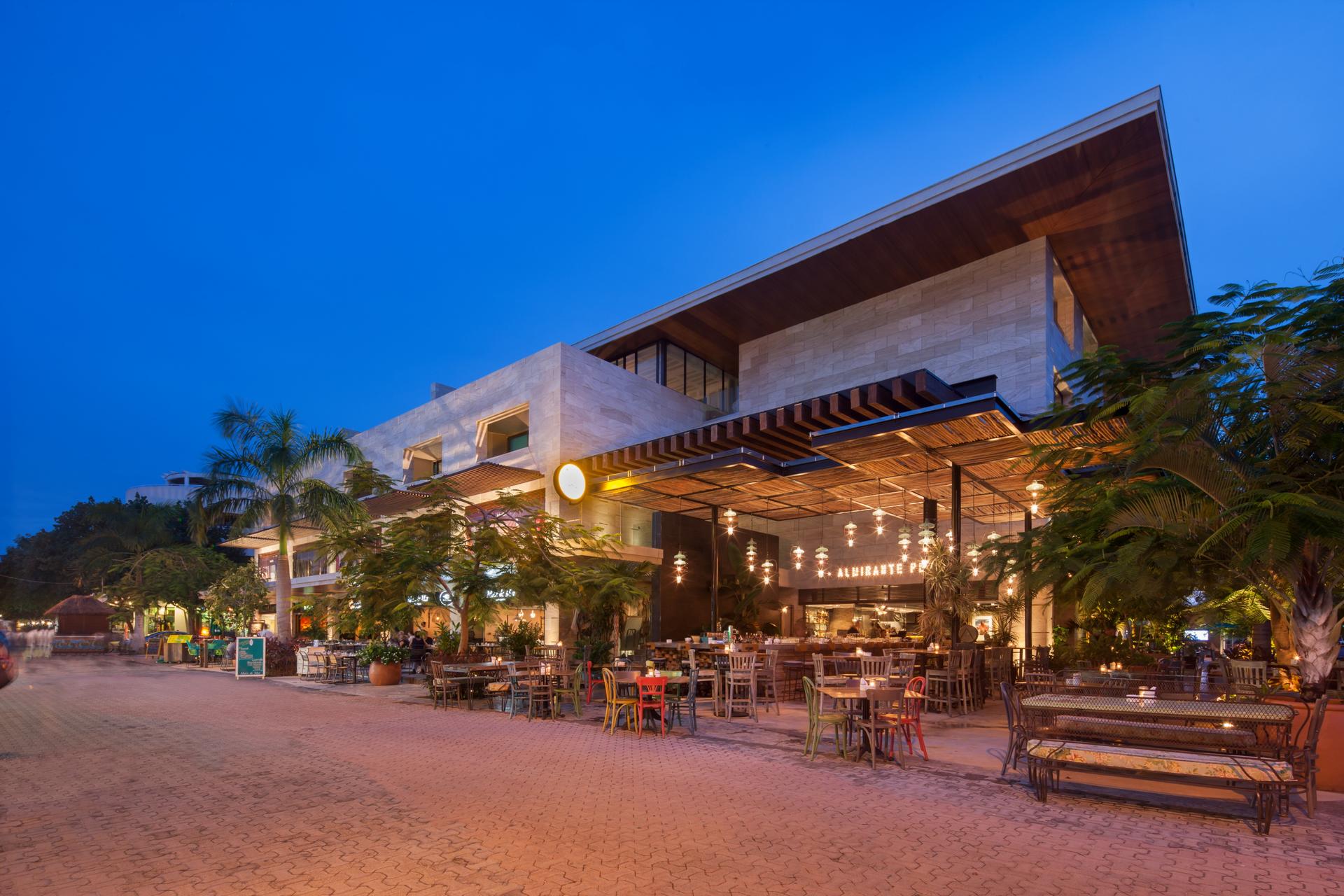 Cacao Hotel - image 8