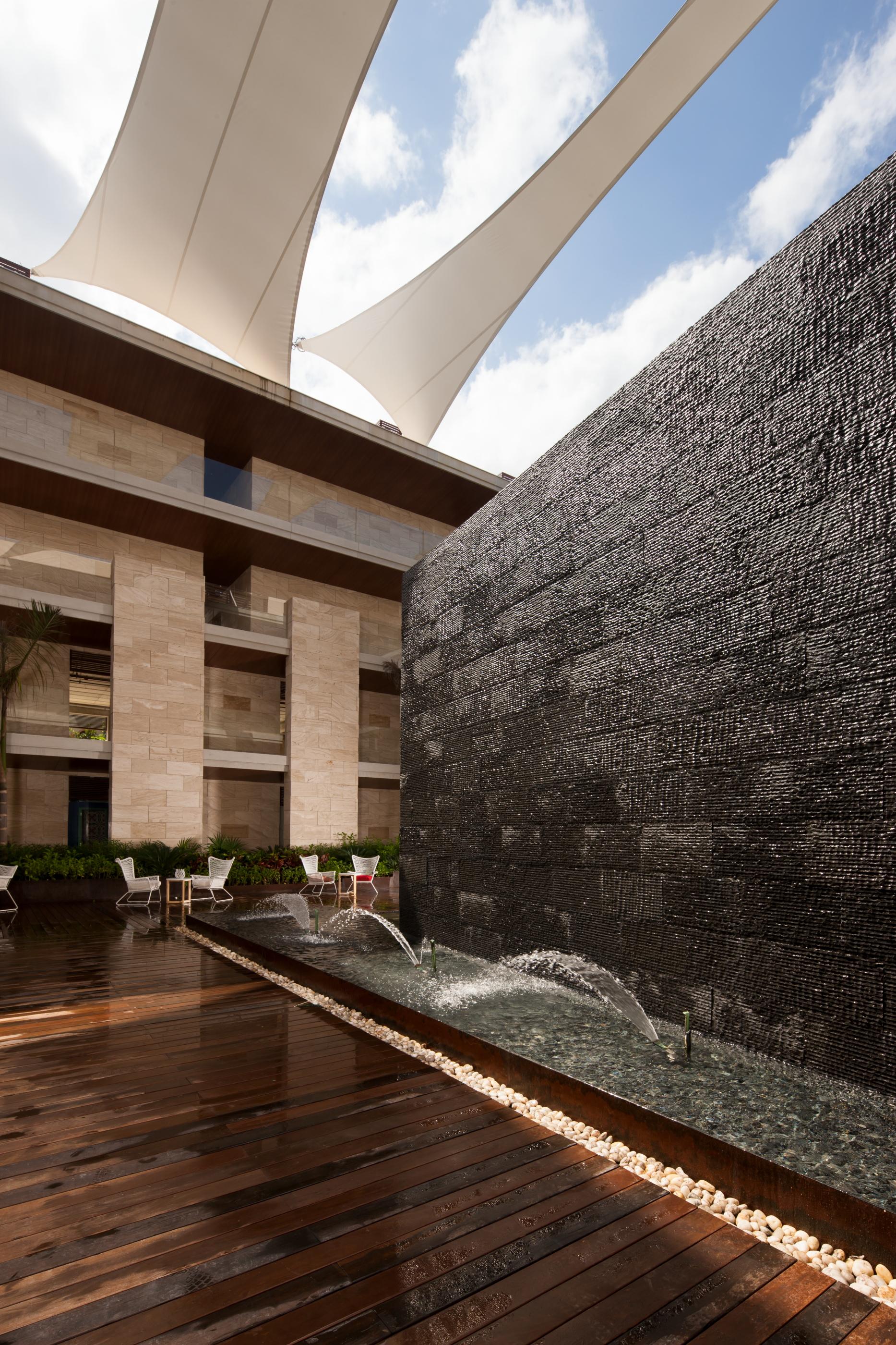 Cacao Hotel - image 6