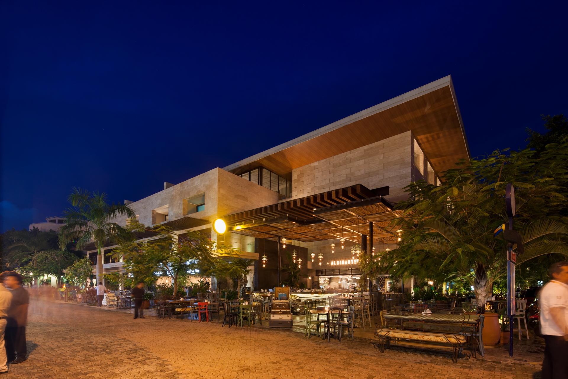 Cacao Hotel - image 2
