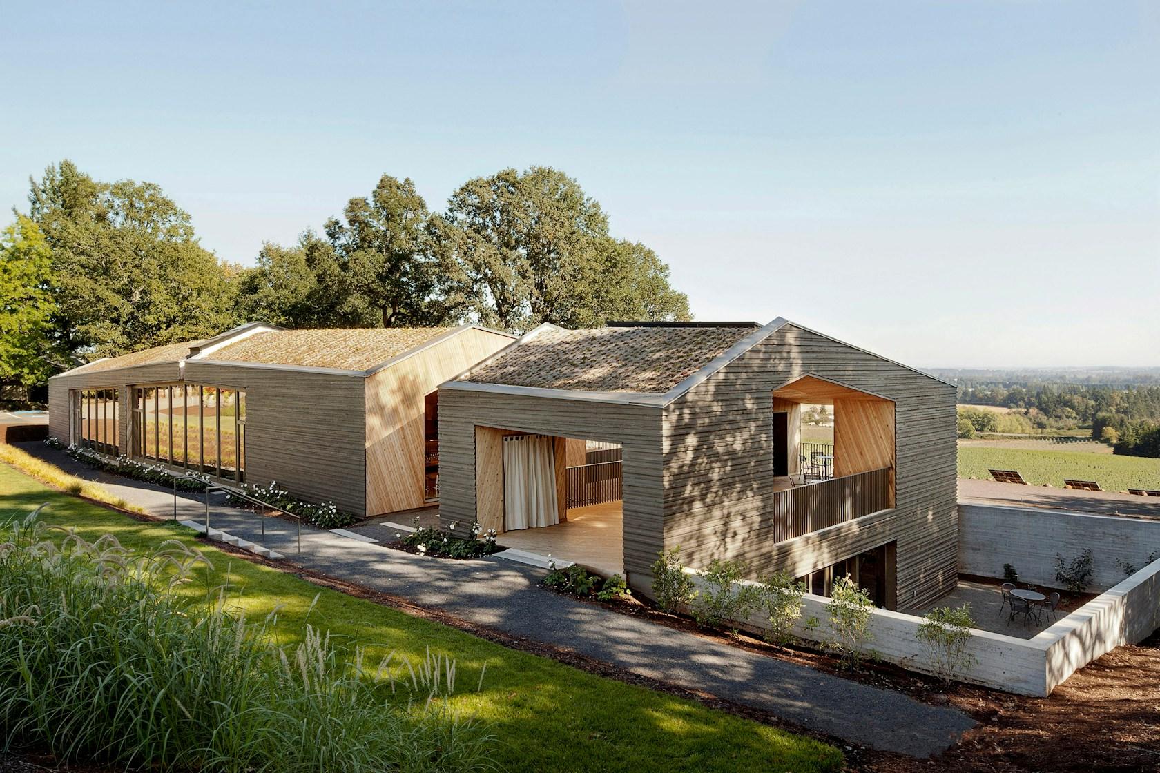 Sokol Blosser Winery Tasting Room - image 3