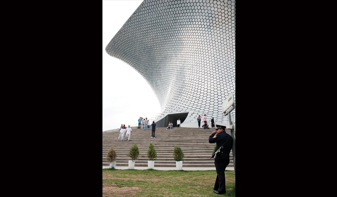 Soumaya Museum - image 14