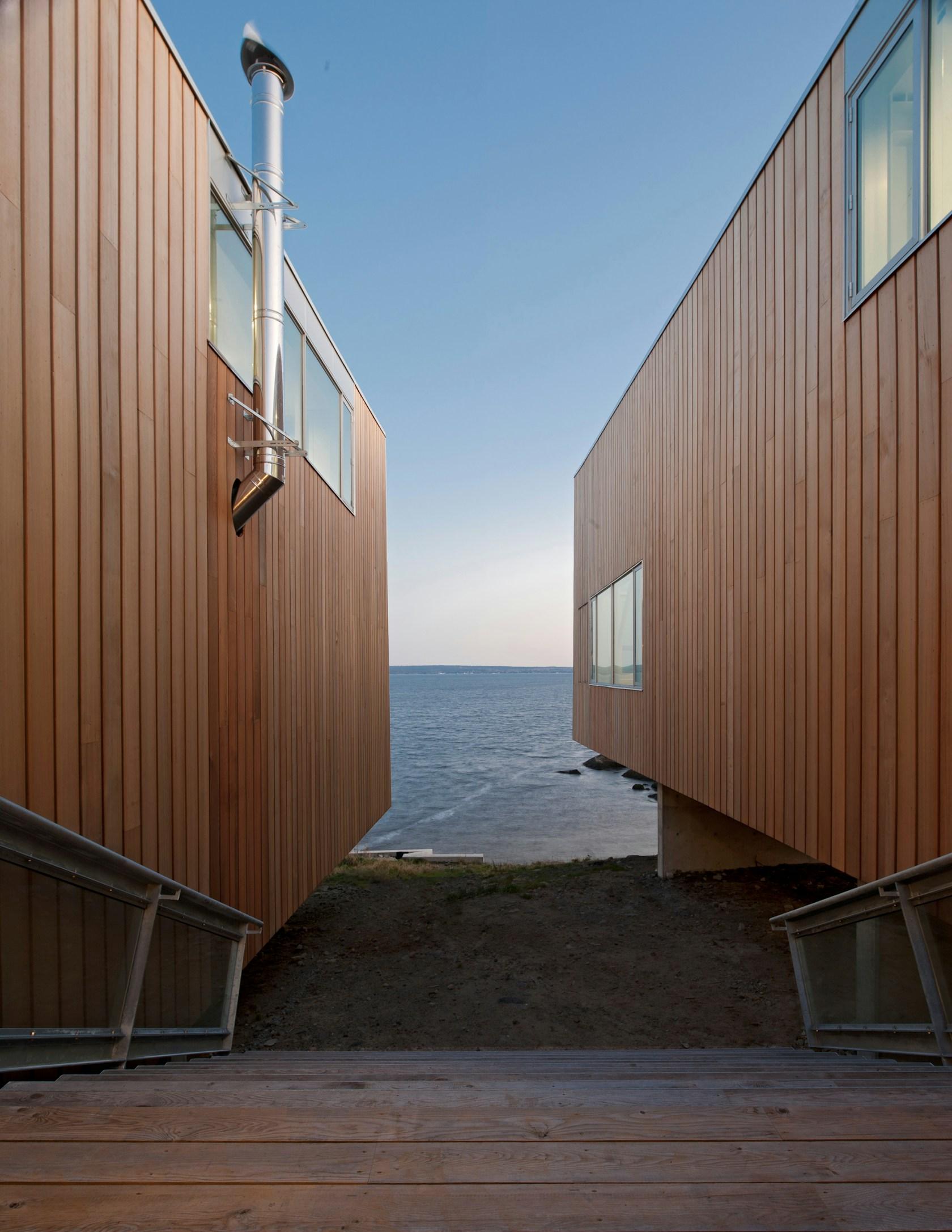 Two Hulls House - image 5