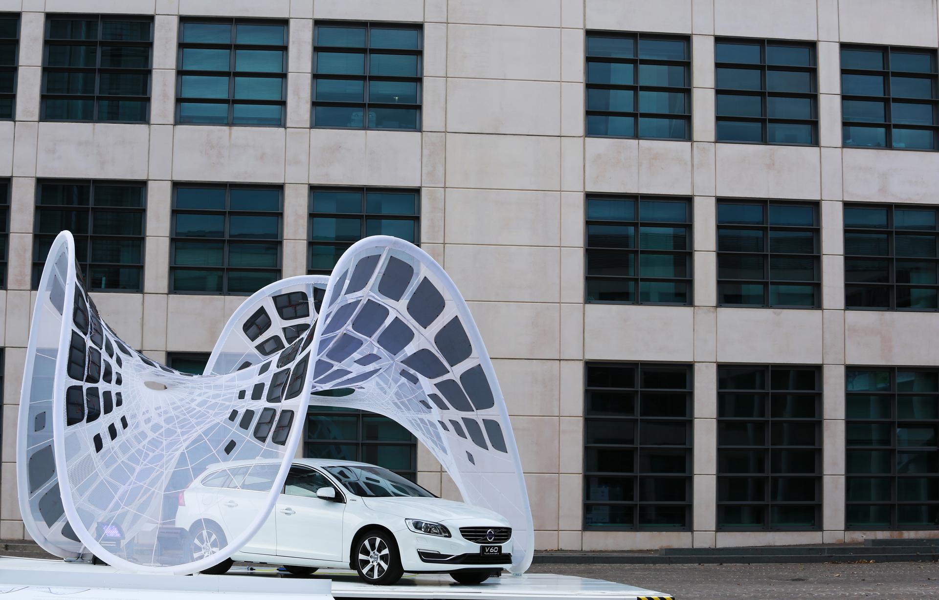 Pure Tension Pavilion - image 9