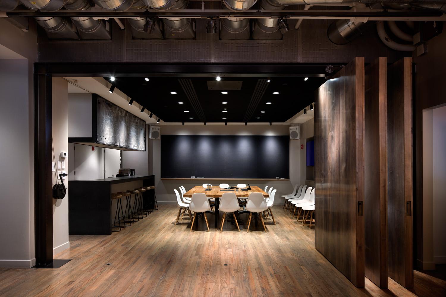 ICRAVE Office - image 3