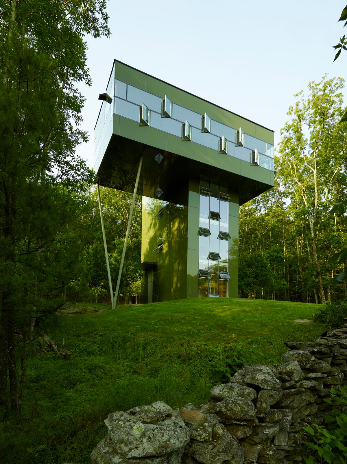 Tower House - image 9
