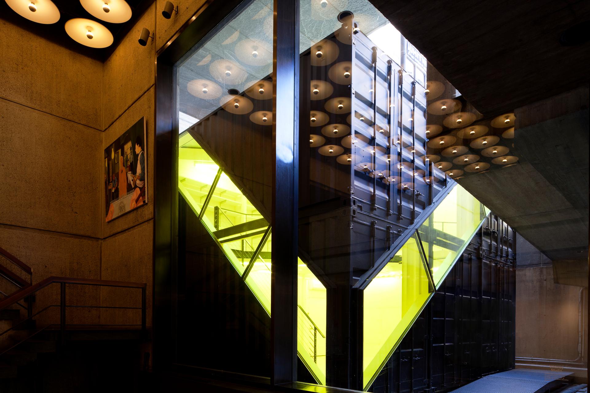 WHITNEY STUDIO - image 2