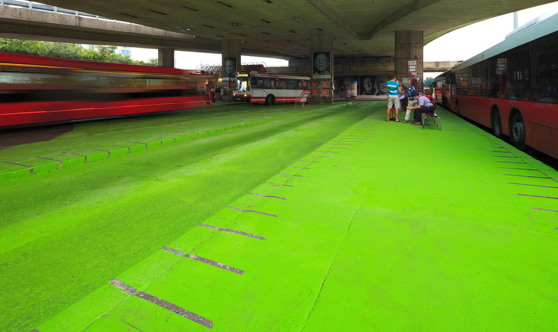 Bus terminal under the bridge - image 4