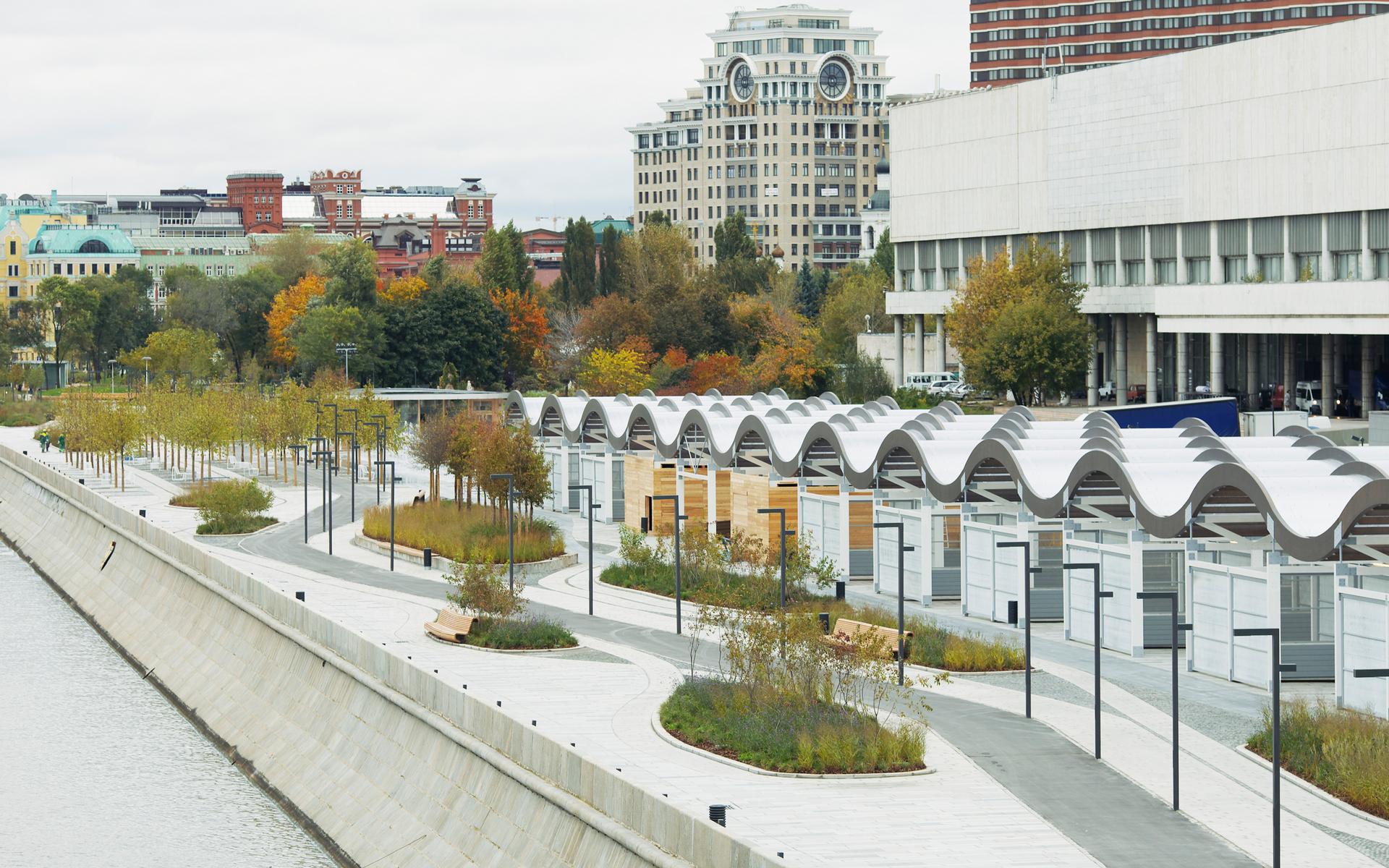 Krymskaya embankment - image 5