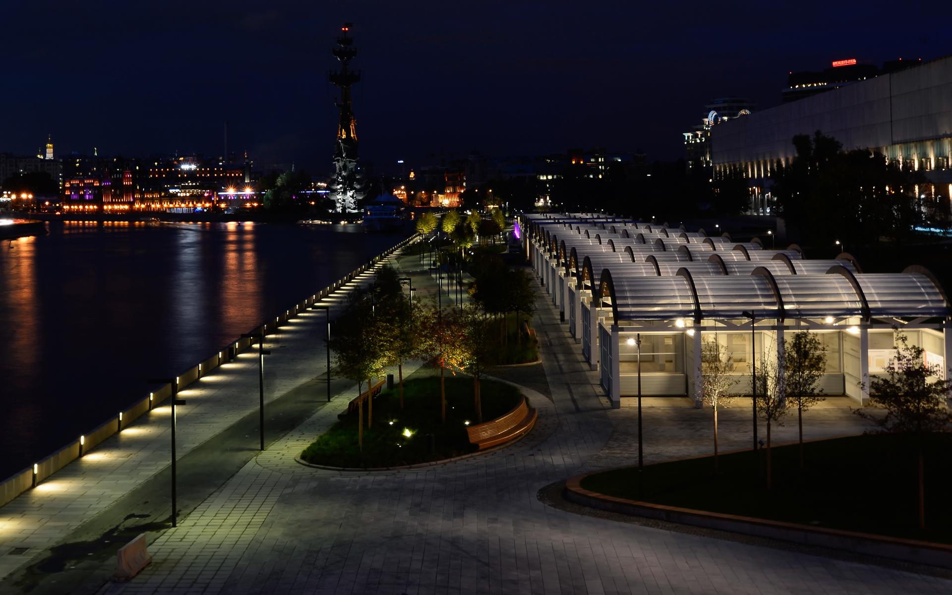Krymskaya embankment - image 9