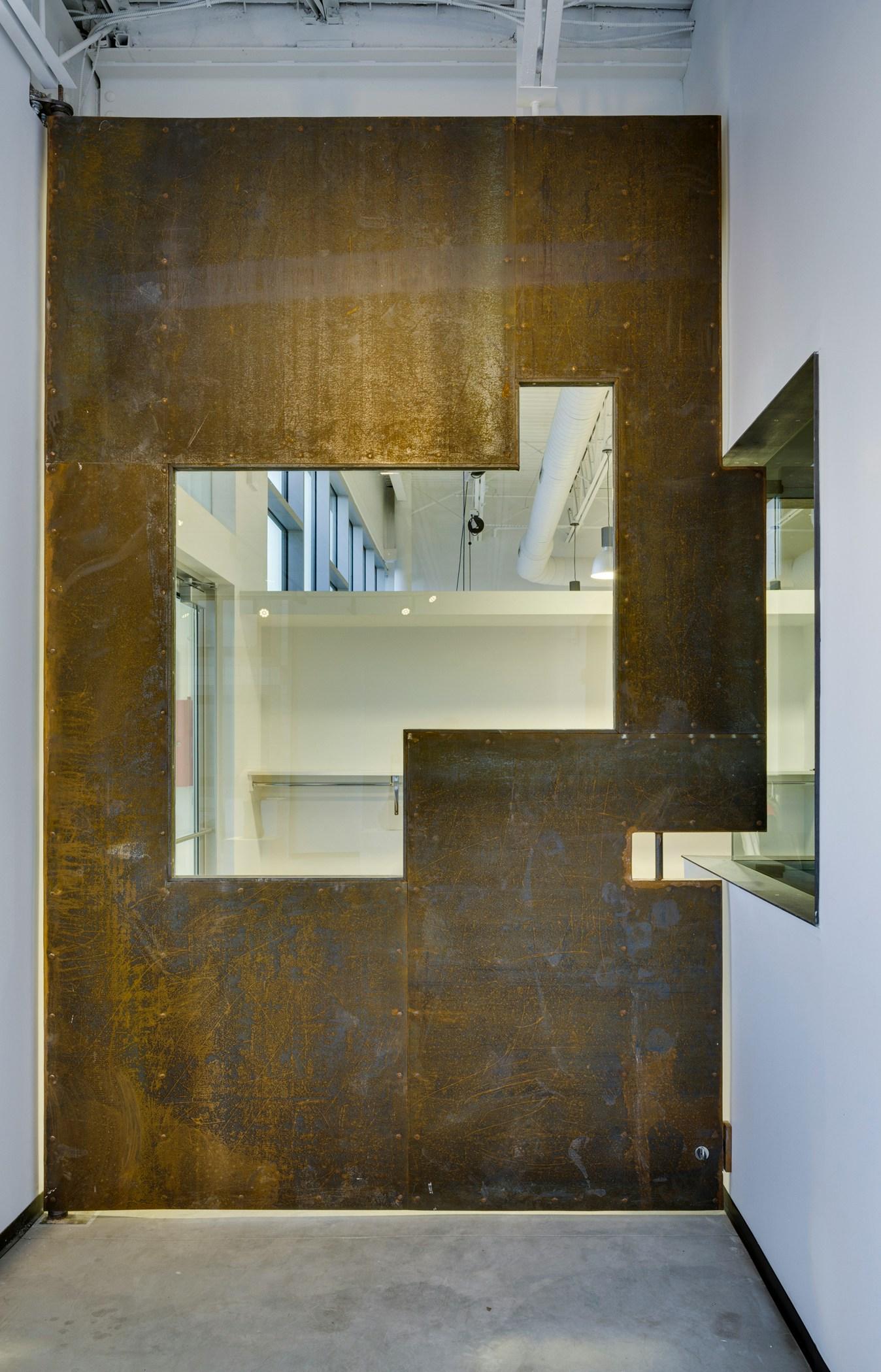 Ceramics Studio - image 11