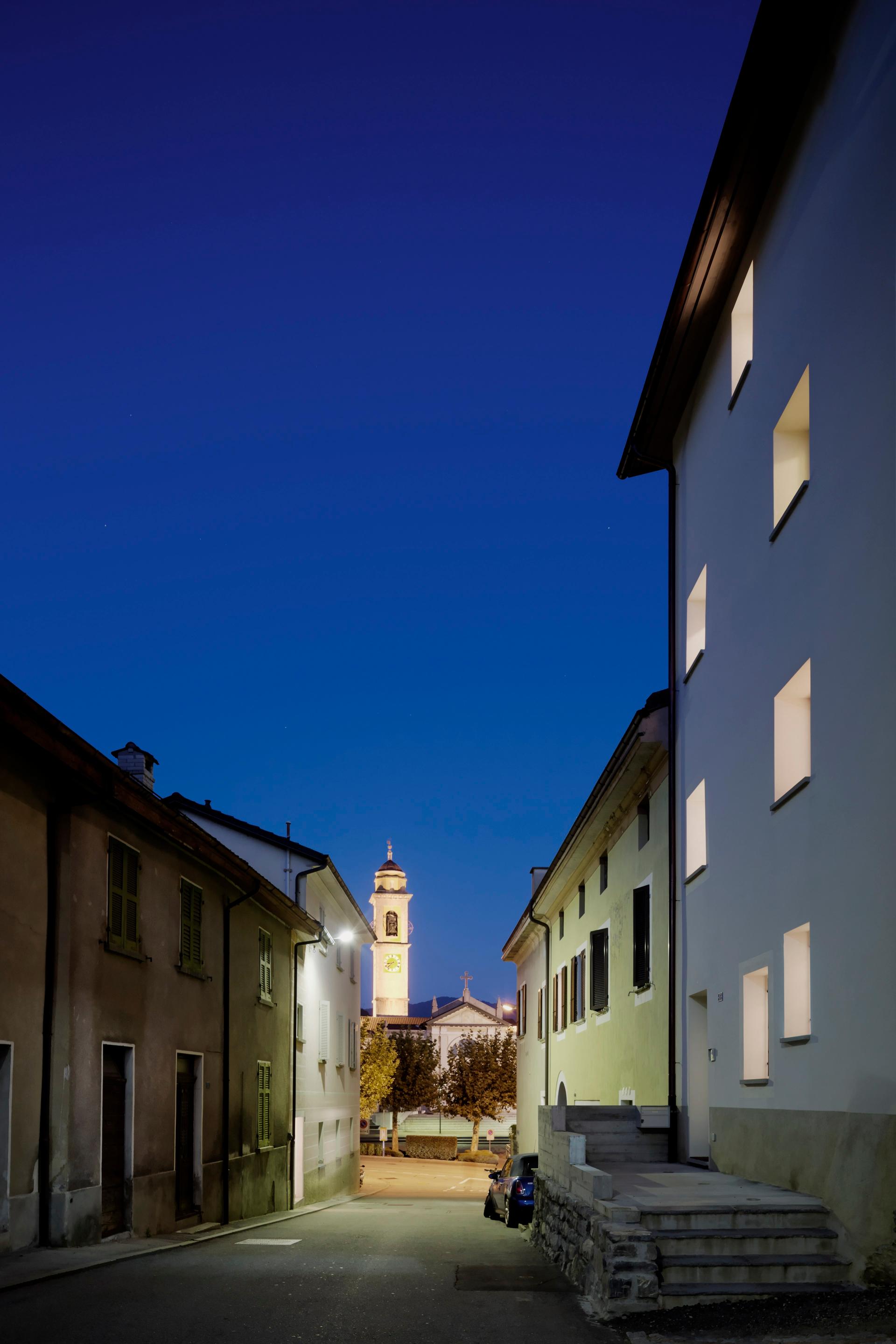 rizza house - image 2