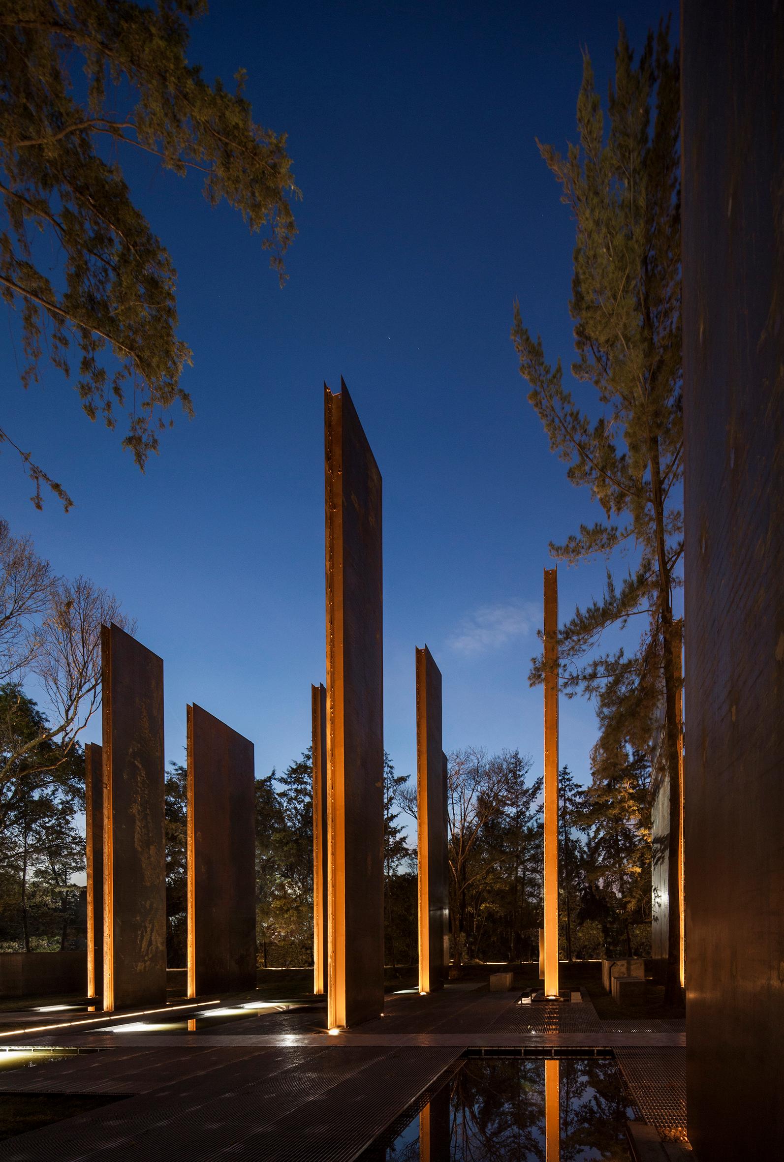 Memorial to Victims of Violence in Mexico - image 3