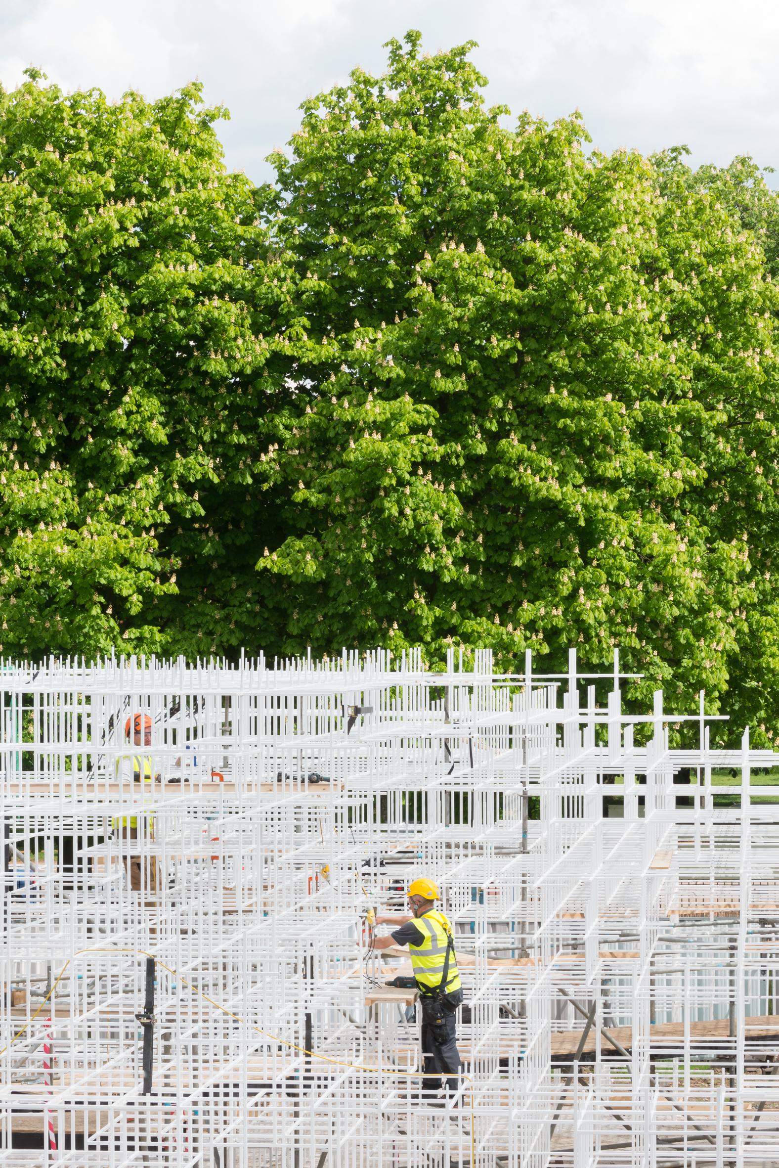 The Serpentine Pavilion (A+) - image 9