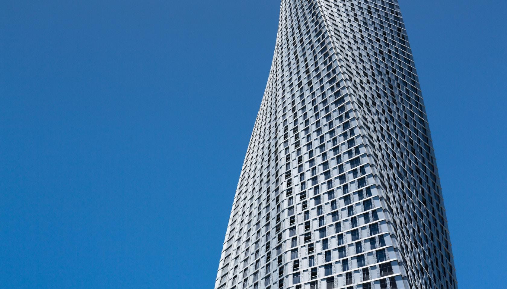 Cayan Tower - image 2