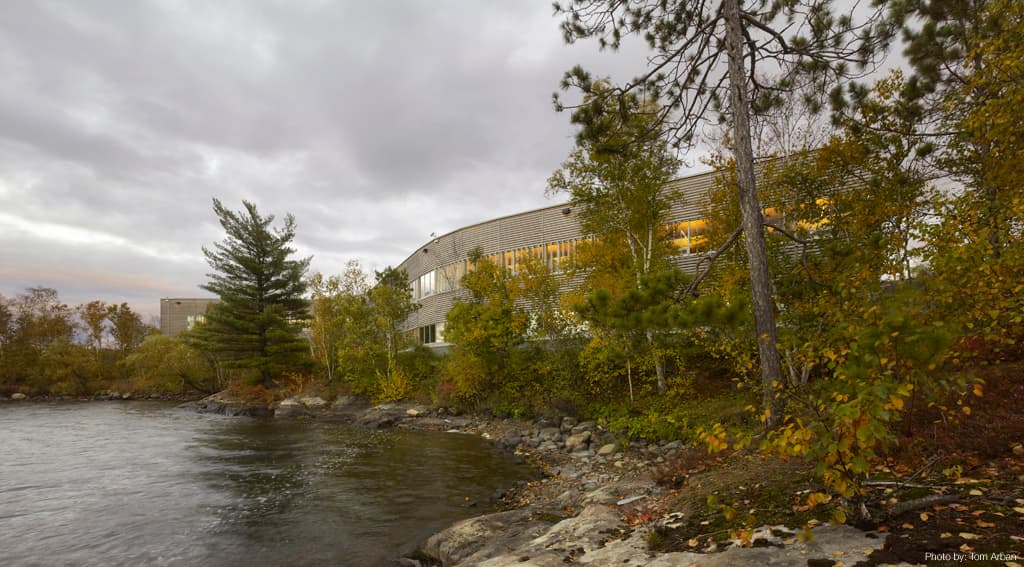 Vale Living With Lakes Centre - image 7