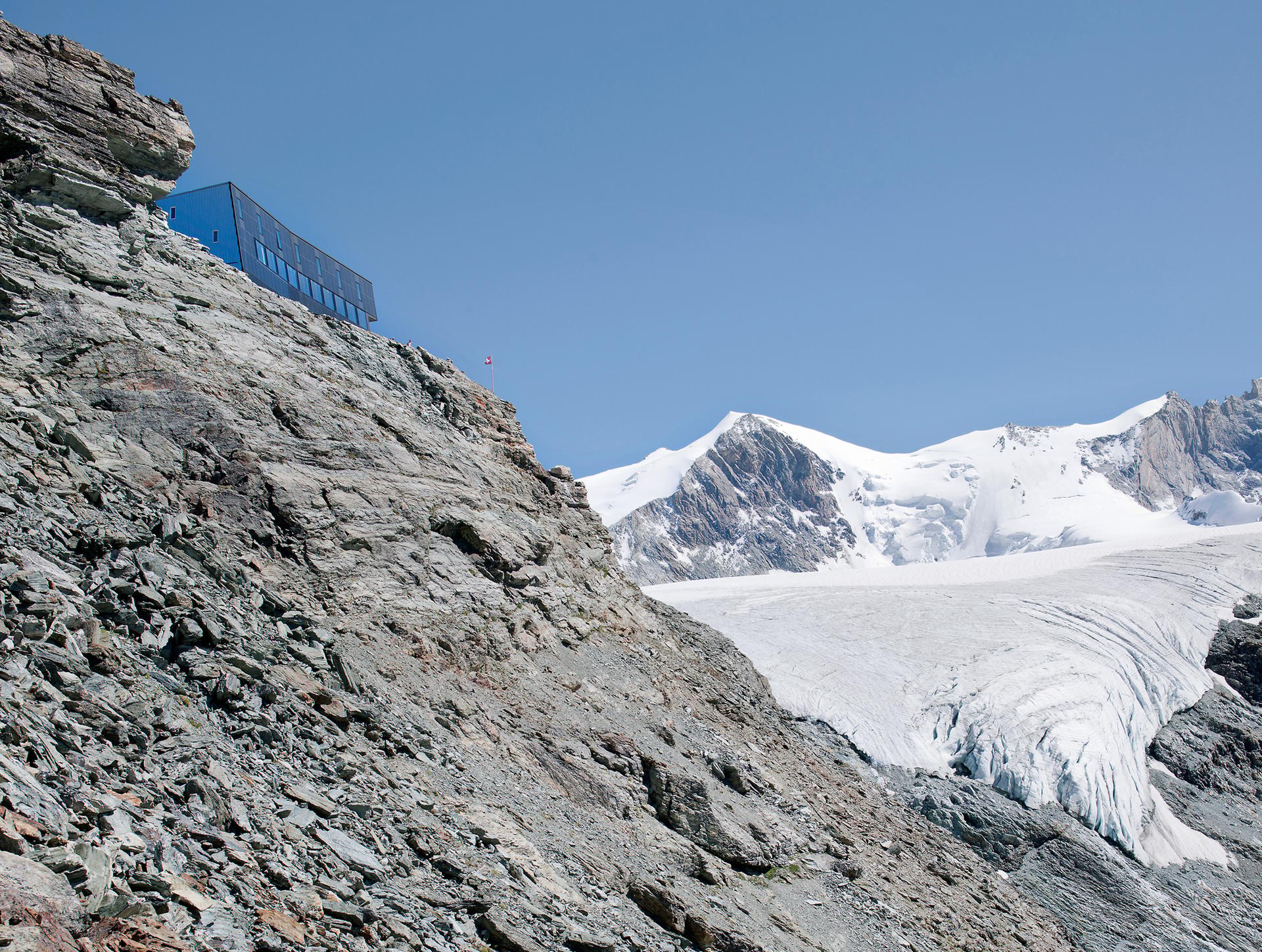New Mountain Hut at Tracuit - image 6