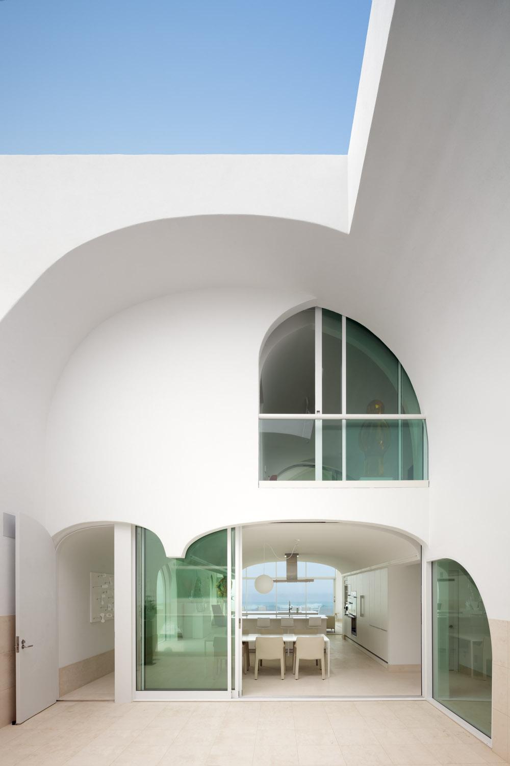 Vault House - image 10