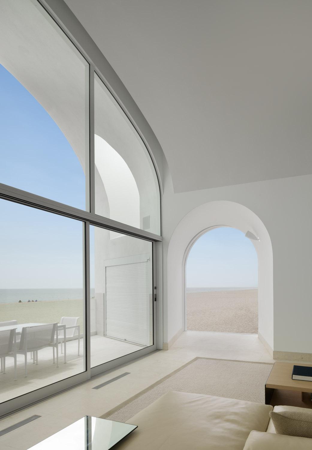 Vault House - image 6
