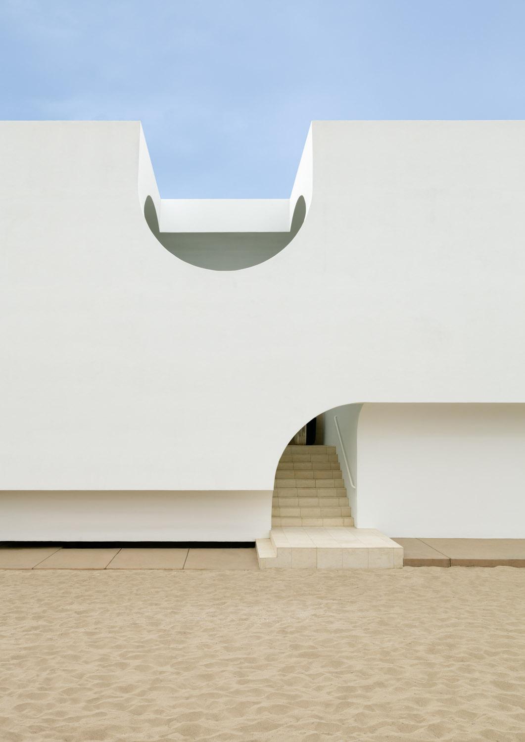 Vault House - image 11