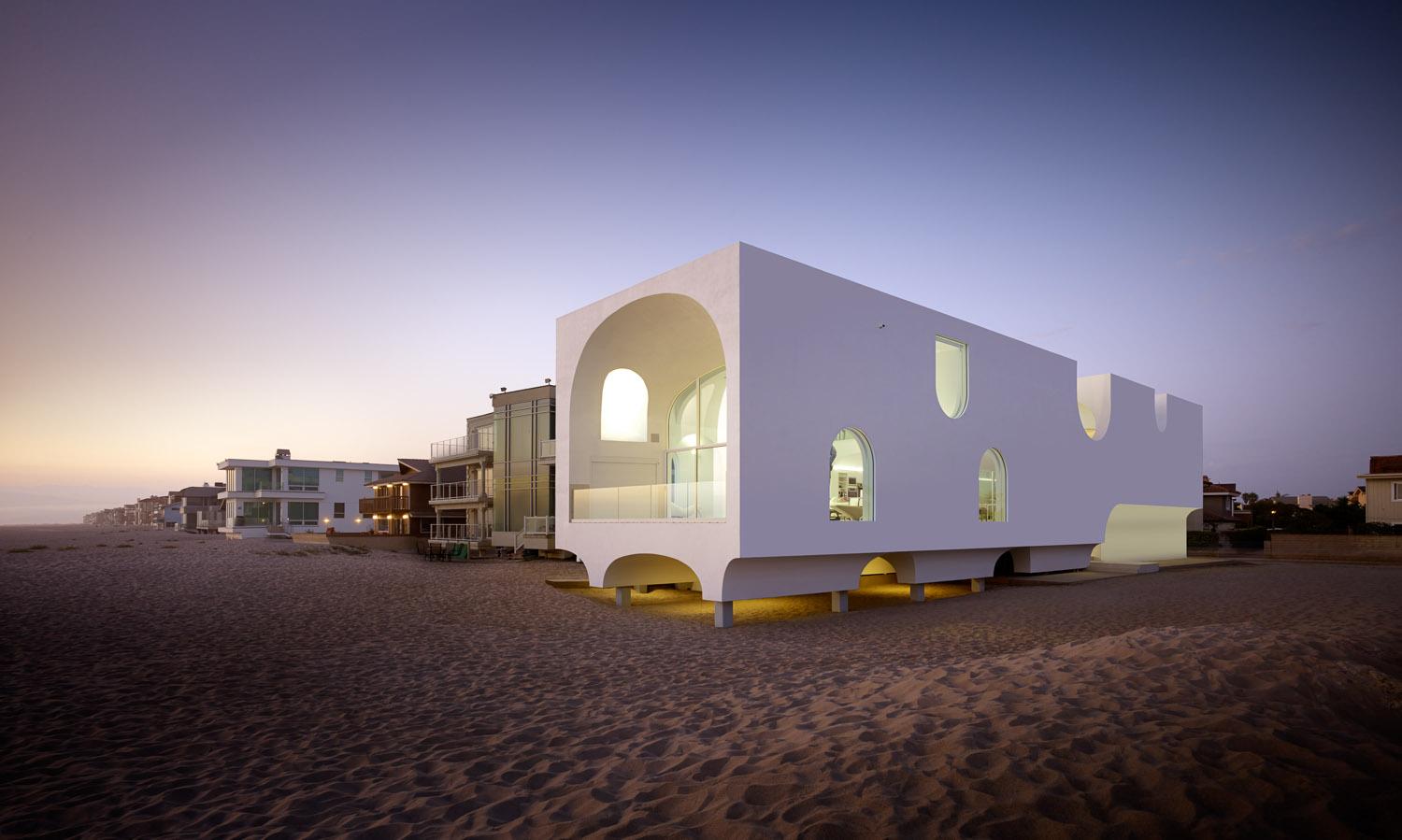 Vault House - image 12