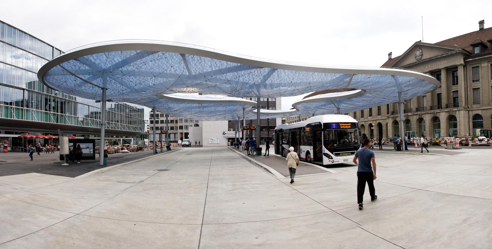 Bus Terminal Aarau - image 9