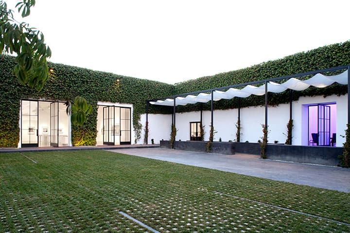 Kayne Griffin Corcoran Gallery - image 10