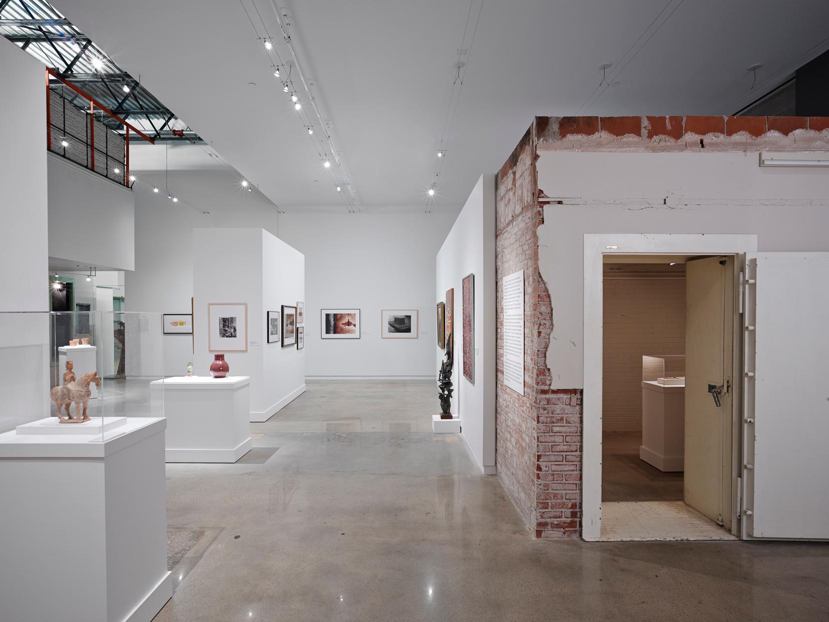 OSU Postal Plaza Gallery - image 8