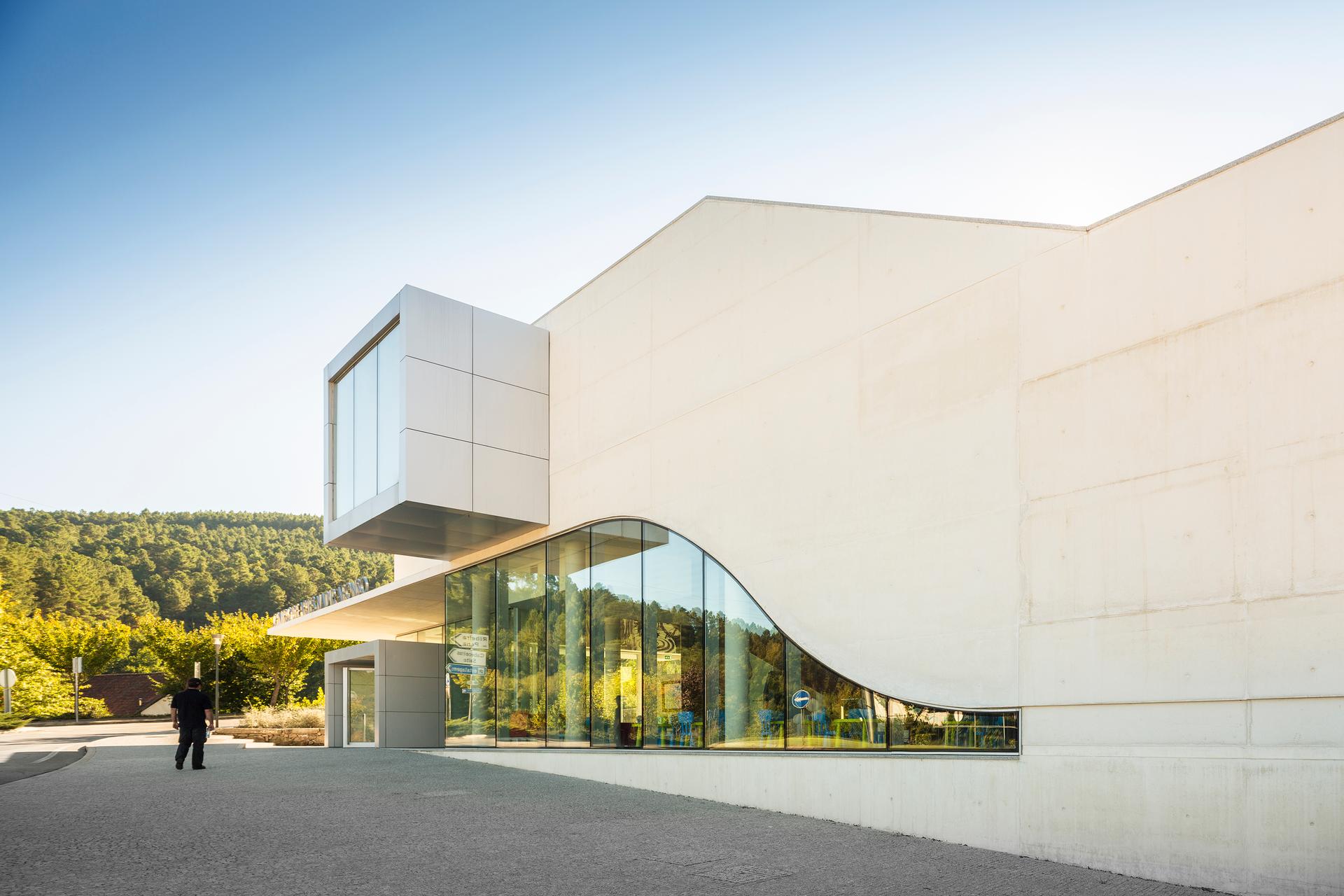 Centro de Artes Nadir Afonso - image 4