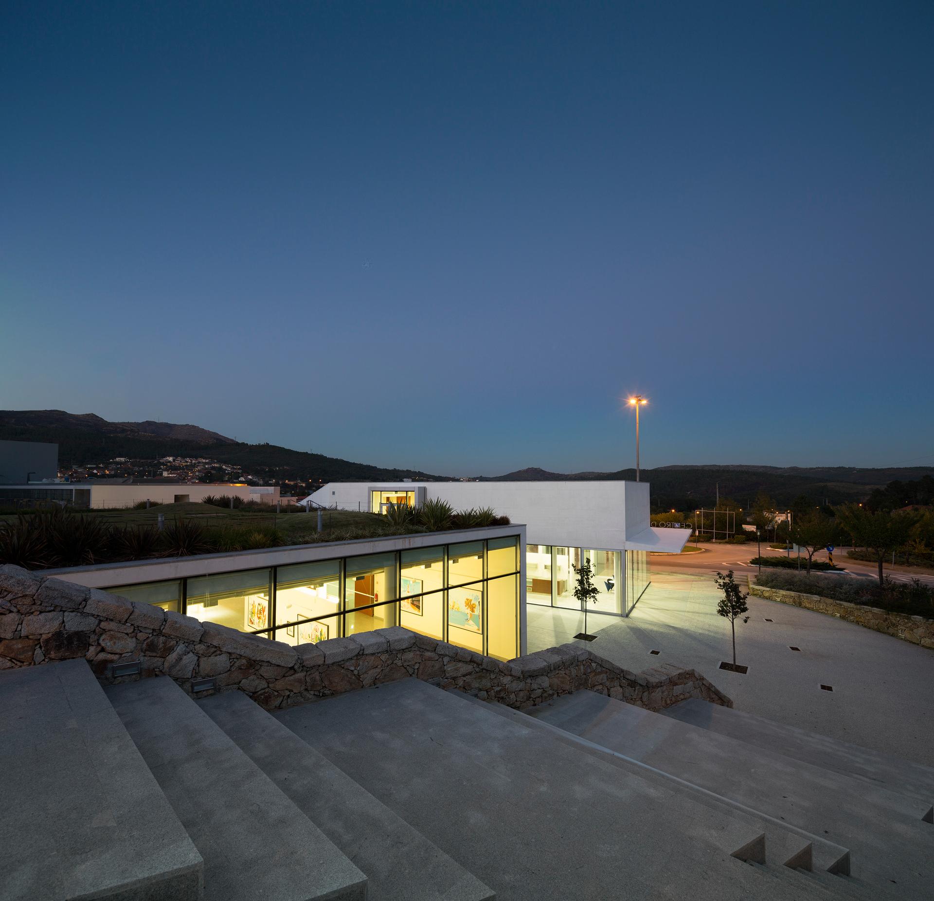 Centro de Artes Nadir Afonso - image 10