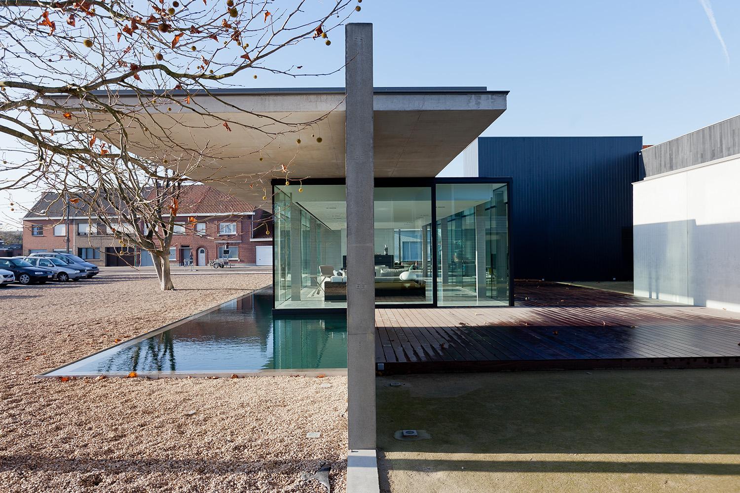 OBUMEX Outdoor Showroom - image 12