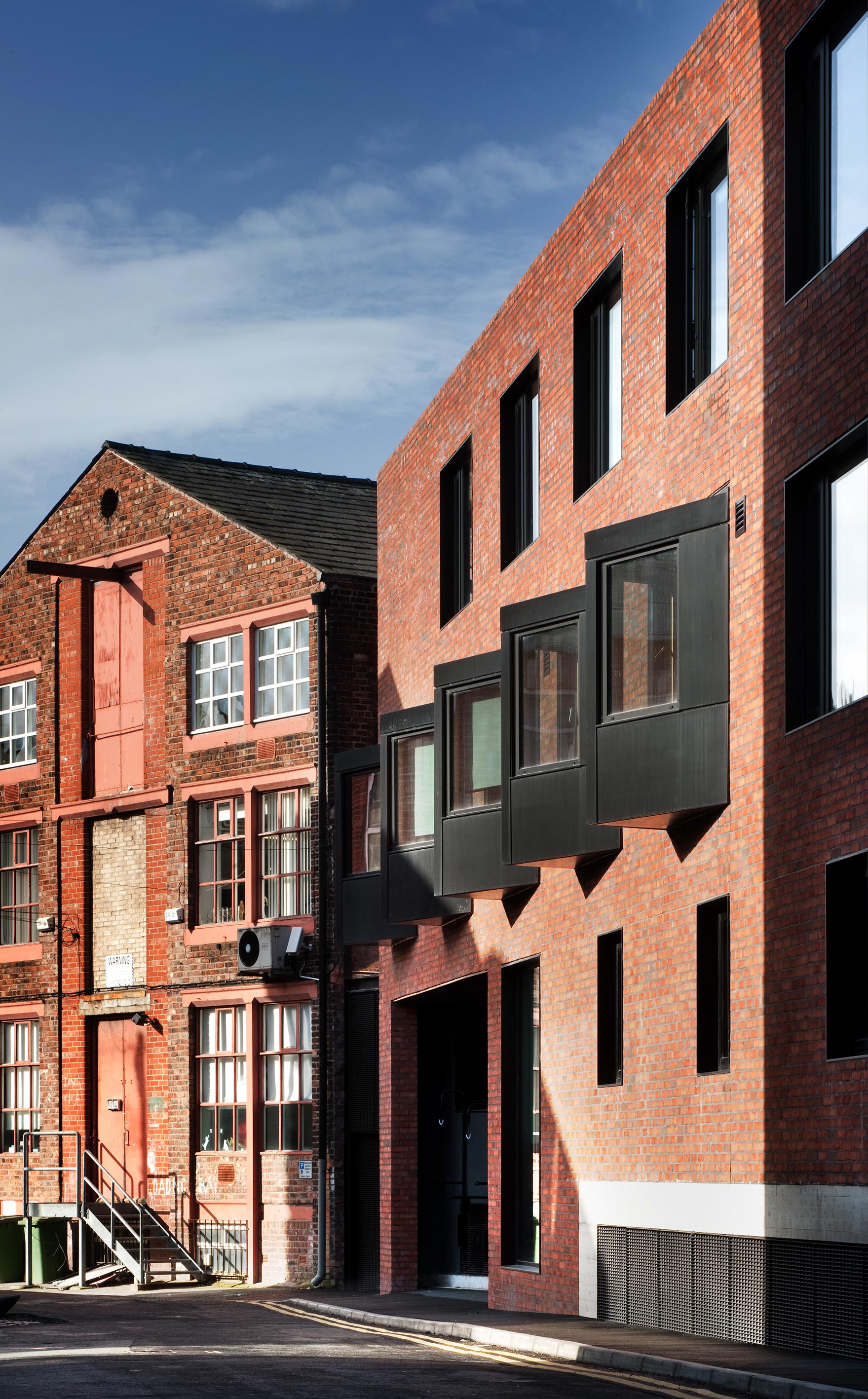 Everyman Theatre - image 12