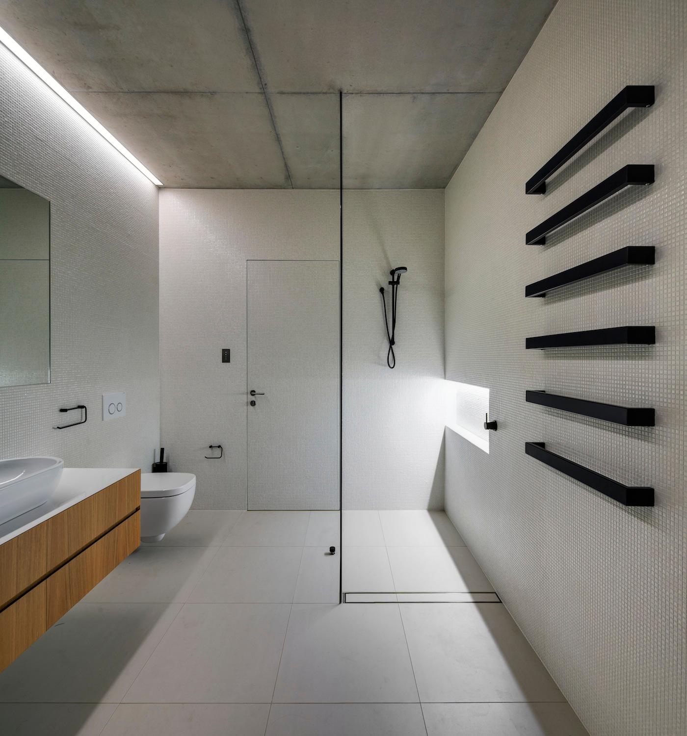 Glebe House - image 10
