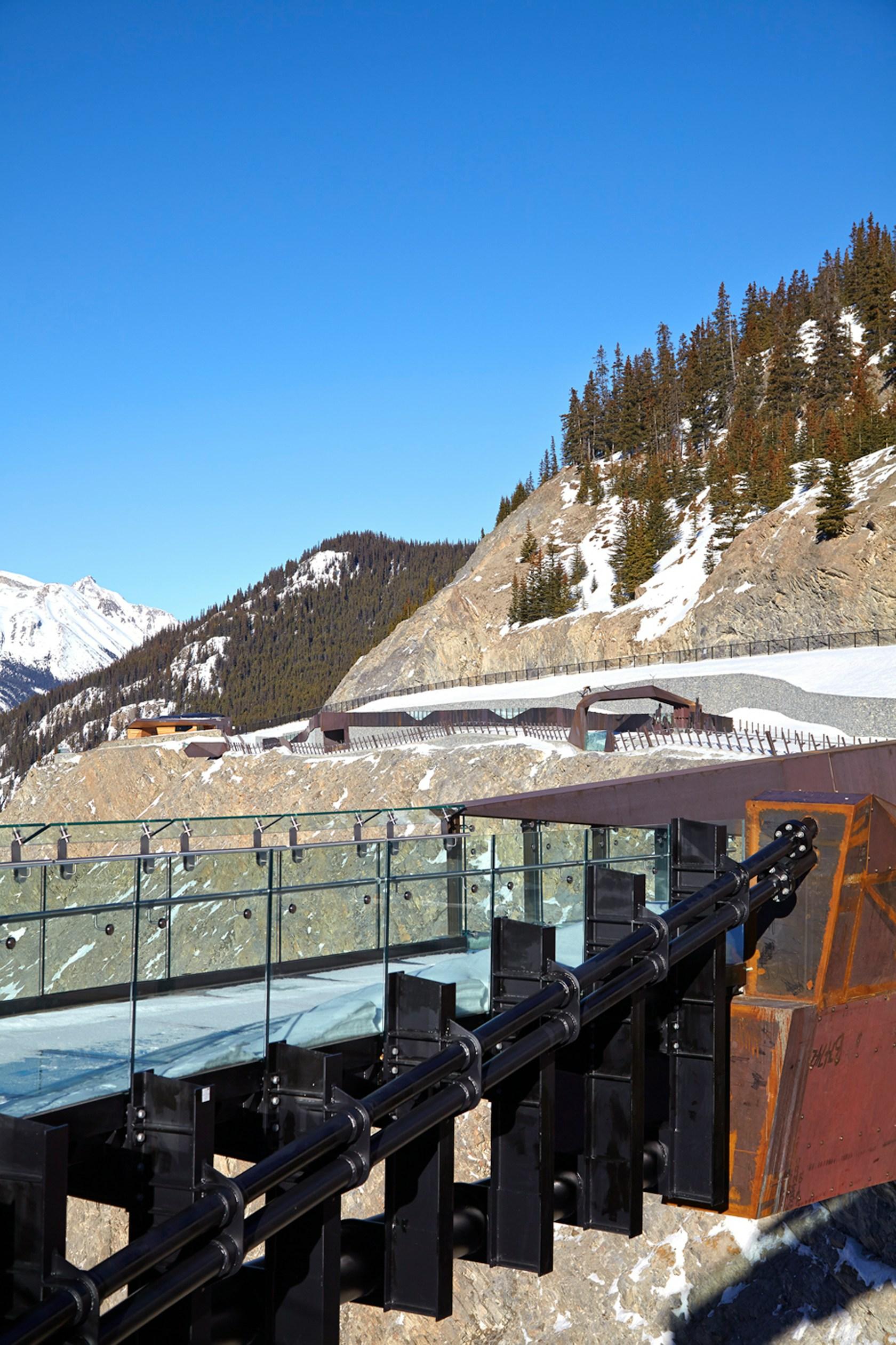 Glacier Skywalk - image 5