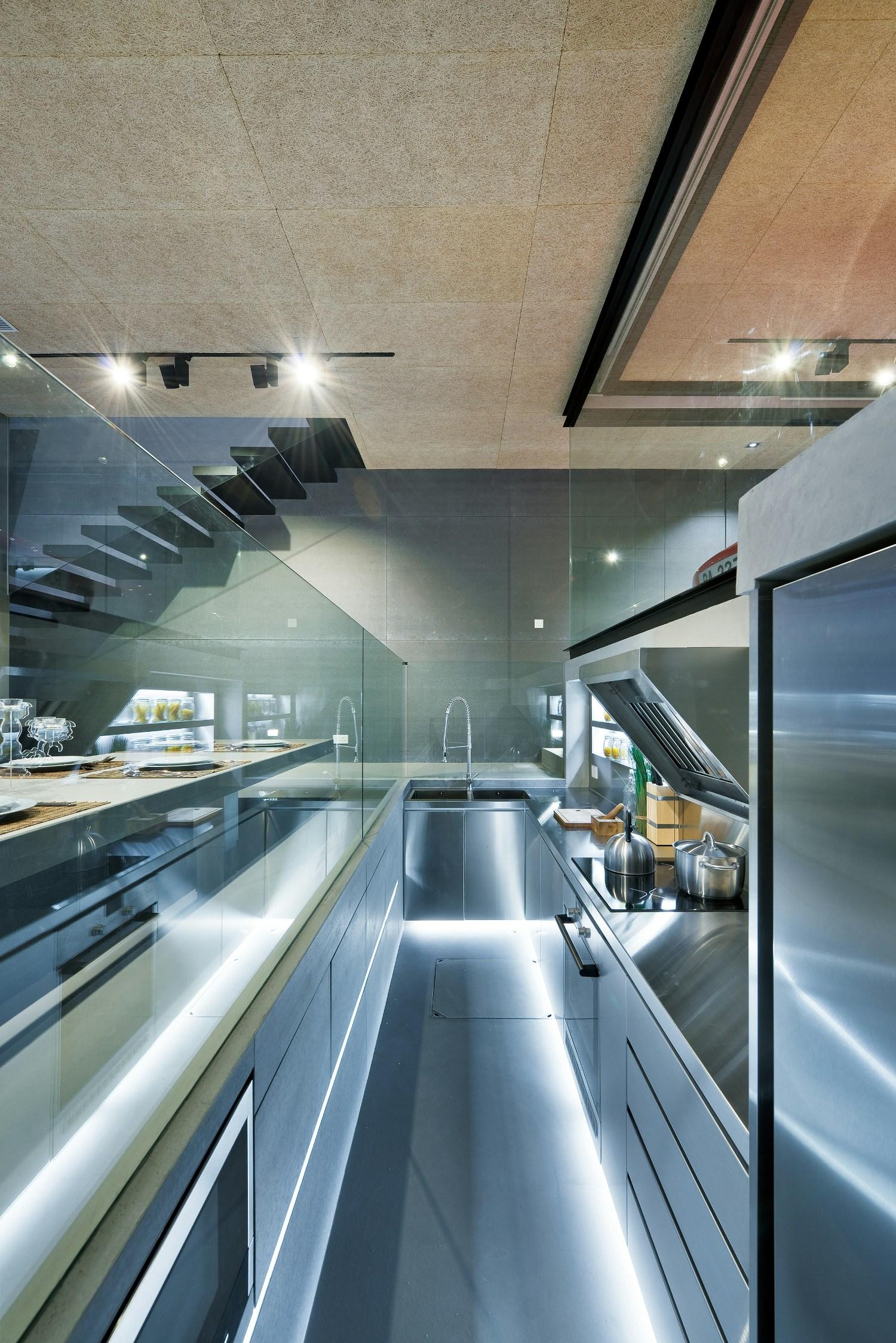 House in Sai Kung - image 7