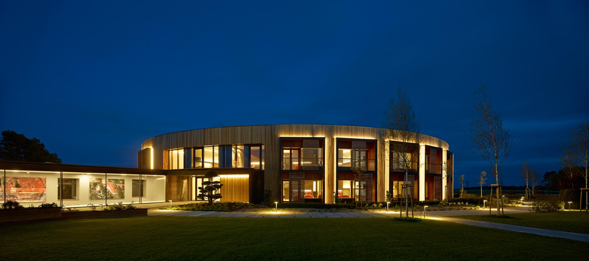ECCO Hotel & Conference Centre - image 5