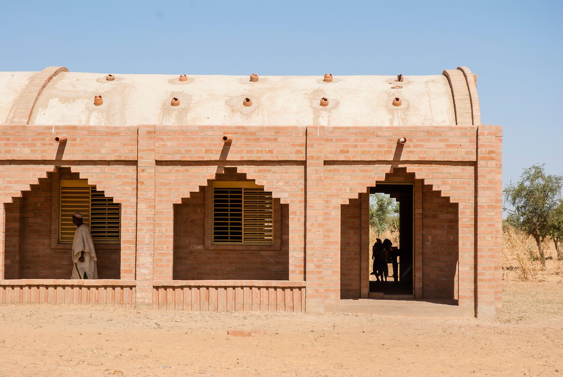Primary School Tanouan Ibi - image 2