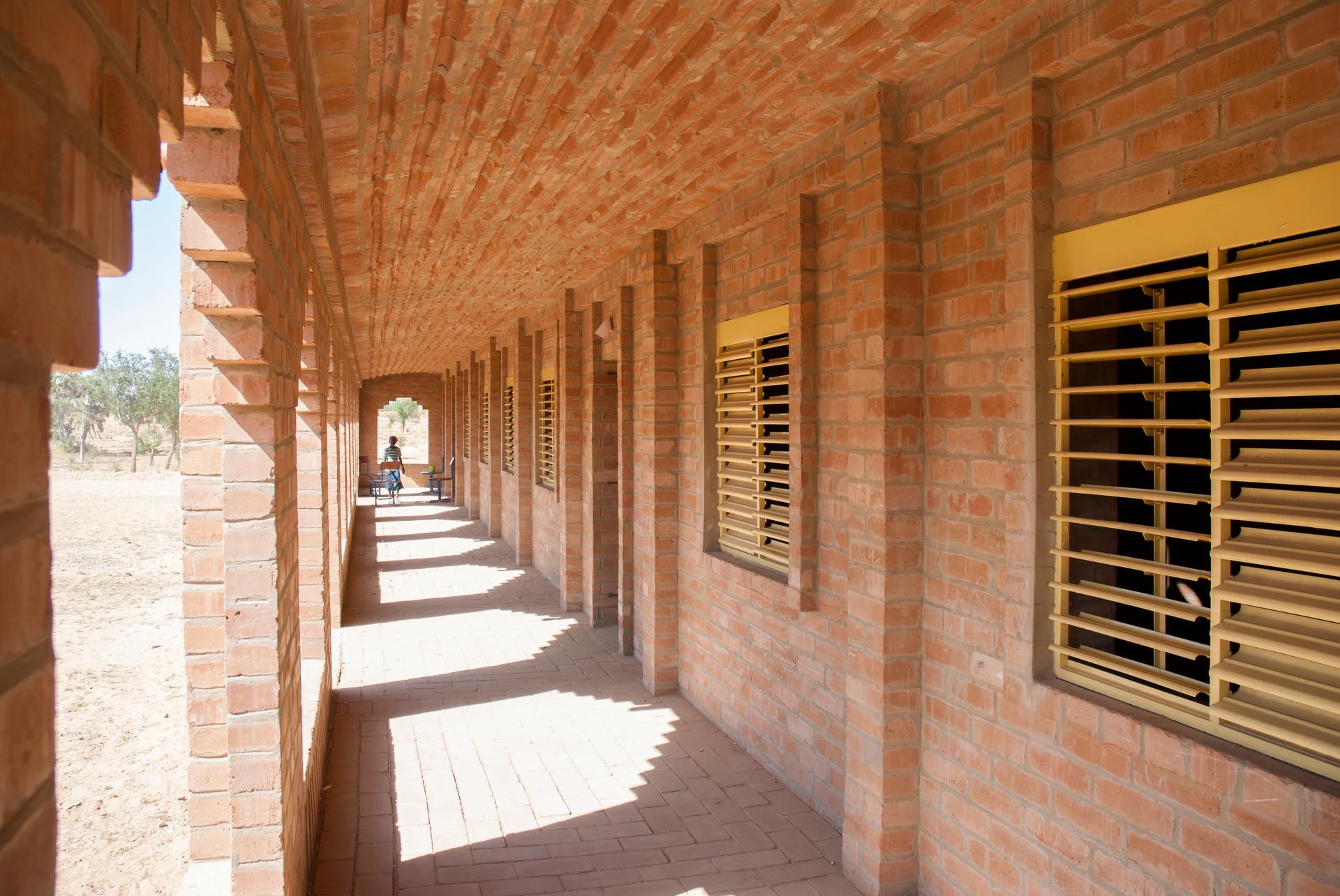 Primary School Tanouan Ibi - image 4