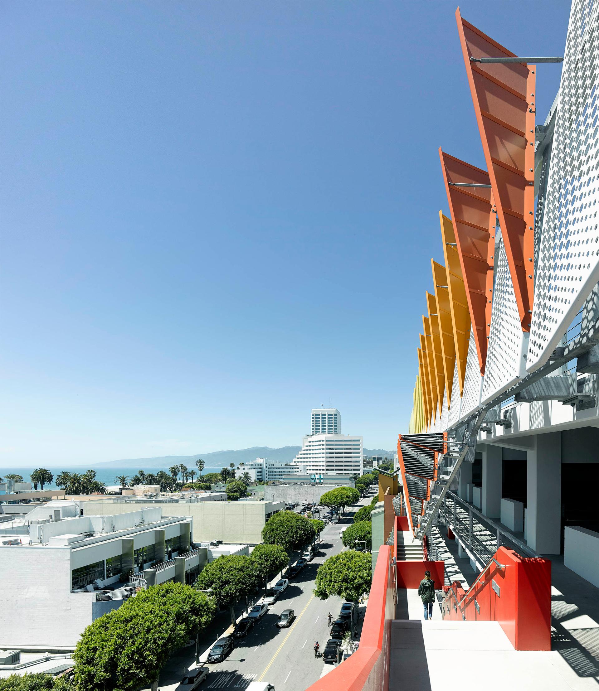 City of Santa Monica Public Parking Structure #6 - image 5